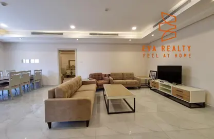 شقة - 2 غرف نوم - 3 حمامات للايجار في سار - المحافظة الشمالية