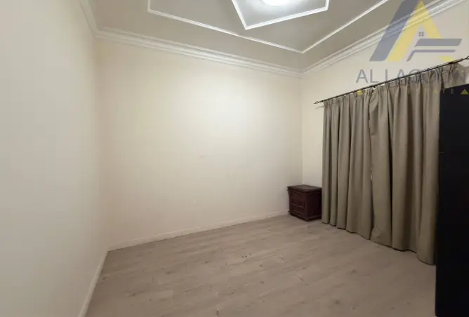 53008070 - Property Image 3