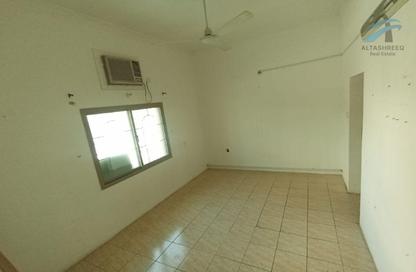 Apartment - 2 Bedrooms - 2 Bathrooms for rent in Muharraq - Muharraq Governorate