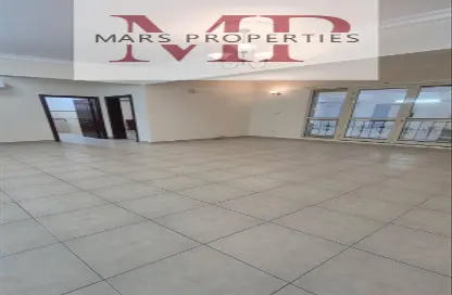 Apartment - 3 Bedrooms - 3 Bathrooms for rent in Um Al Hasam - Manama - Capital Governorate