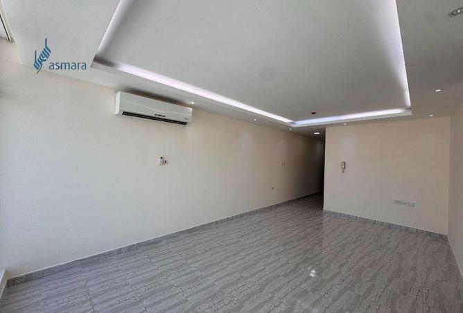 56920537 - Property Image 2