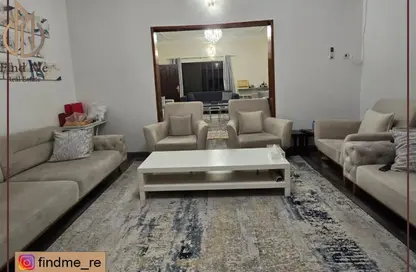 فيلا - 6 غرف نوم - 6 حمامات للبيع في الرفاع الشرقي - الرفاع - المحافظة الجنوبية