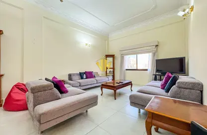 Apartment - 2 Bedrooms - 2 Bathrooms for rent in Zinj - Manama - Capital Governorate