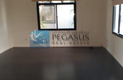 Apartment - 2 Bedrooms - 2 Bathrooms for rent in Mahooz - Manama - Capital Governorate
