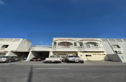 Villa - 4 Bedrooms - 2 Bathrooms for sale in Isa Town - Central Governorate