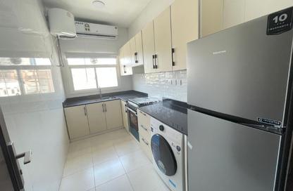 Apartment - 2 Bedrooms - 2 Bathrooms for rent in Mahooz - Manama - Capital Governorate Apartment - 2 Bedrooms - 2 Bathrooms for rent in Mahooz - Manama - Capital Governorate