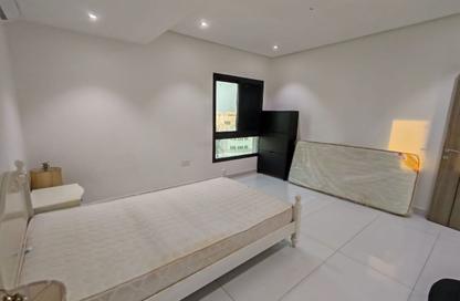 Apartment - 2 Bedrooms - 2 Bathrooms for rent in Busaiteen - Muharraq Governorate Apartment - 2 Bedrooms - 2 Bathrooms for rent in Busaiteen - Muharraq Governorate