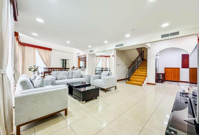 992296 - Property Main Image