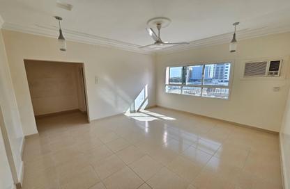 Apartment - 3 Bedrooms - 3 Bathrooms for rent in Janabiya - Northern Governorate