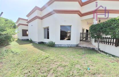 Villa - 4 Bedrooms - 3 Bathrooms for rent in Janabiya - Northern Governorate