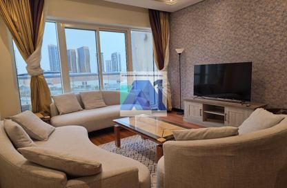 Apartment - 2 Bedrooms - 2 Bathrooms for rent in Abraj Al Lulu - Manama - Capital Governorate