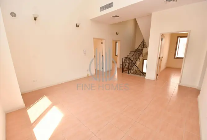 56423707 - Property Image 3