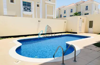 فيلا - 4 غرف نوم - 5 حمامات للايجار في الهملة - المحافظة الشمالية