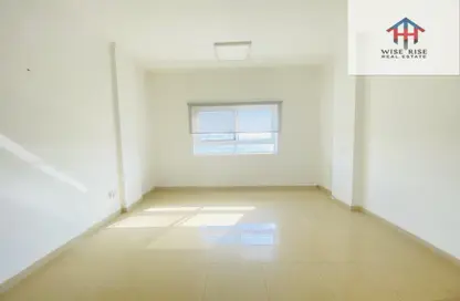 Office Space - Studio - 2 Bathrooms for rent in Zinj - Manama - Capital Governorate