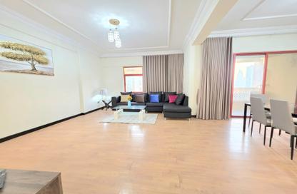 Apartment - 2 Bedrooms - 3 Bathrooms for rent in Exhibition Road - Hoora - Capital Governorate