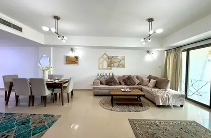 Apartment - 2 Bedrooms - 2 Bathrooms for rent in Tala Island - Amwaj Islands - Muharraq Governorate Apartment - 2 Bedrooms - 2 Bathrooms for rent in Tala Island - Amwaj Islands - Muharraq Governorate