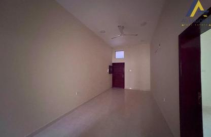 Apartment - 2 Bedrooms - 2 Bathrooms for rent in Arad - Muharraq Governorate