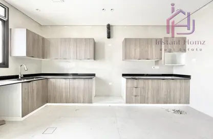 شقة - 4 غرف نوم - 4 حمامات للبيع في الحد - المحرق