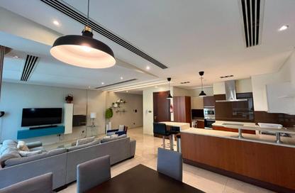 Apartment - 2 Bedrooms - 3 Bathrooms for rent in Reef Island - Capital Governorate