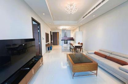 Apartment - 1 - 2 for rent in Sanabis - Manama - Capital Governorate