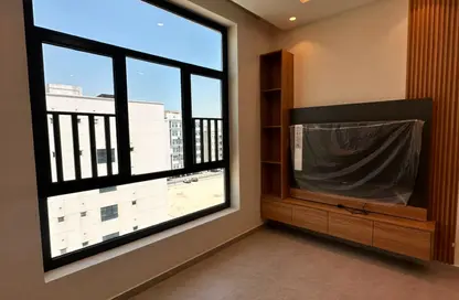 Apartment - 2 Bedrooms - 1 Bathroom for rent in Janabiya - Northern Governorate