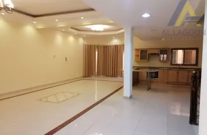 Villa - 5 Bedrooms - 4 Bathrooms for rent in North Riffa - Riffa - Southern Governorate