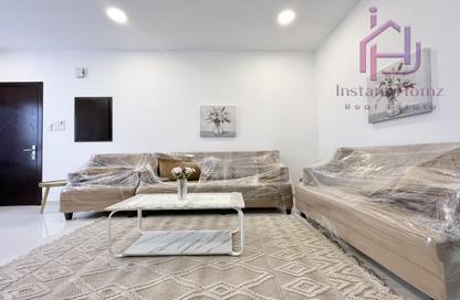 Apartment - 2 Bedrooms - 2 Bathrooms for rent in Al Burhama - Manama - Capital Governorate