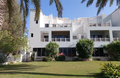 مجمع سكني - 4 غرف نوم - 6 حمامات للايجار في أمواج بيتش فرونت - أمواج - المحرق