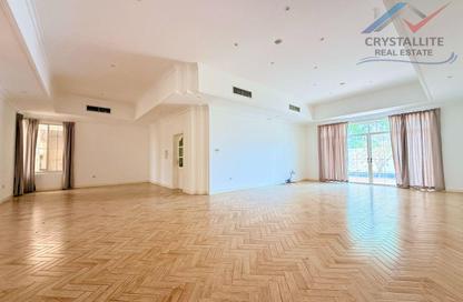Villa - 4 Bedrooms - 5 Bathrooms for rent in Hamala - Northern Governorate