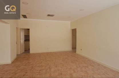 Villa - 3 Bedrooms - 3 Bathrooms for rent in Saar - Northern Governorate