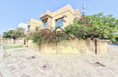 Villa - 6 Bedrooms - 6 Bathrooms for sale in Galali - Muharraq Governorate