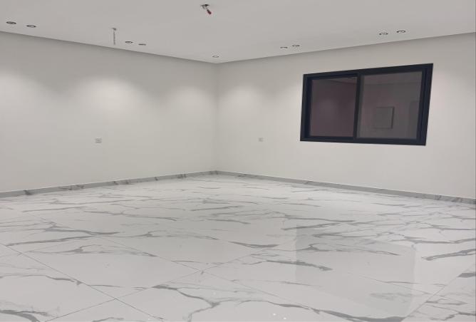 997910 - Property Image 2