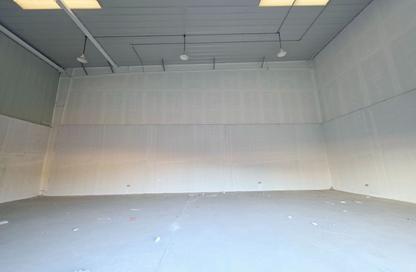 Warehouse - Studio for rent in Hidd - Muharraq Governorate