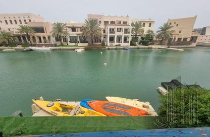 Apartment - 1 Bedroom - 2 Bathrooms for rent in Al Marsa Floating City - Amwaj Islands - Muharraq Governorate