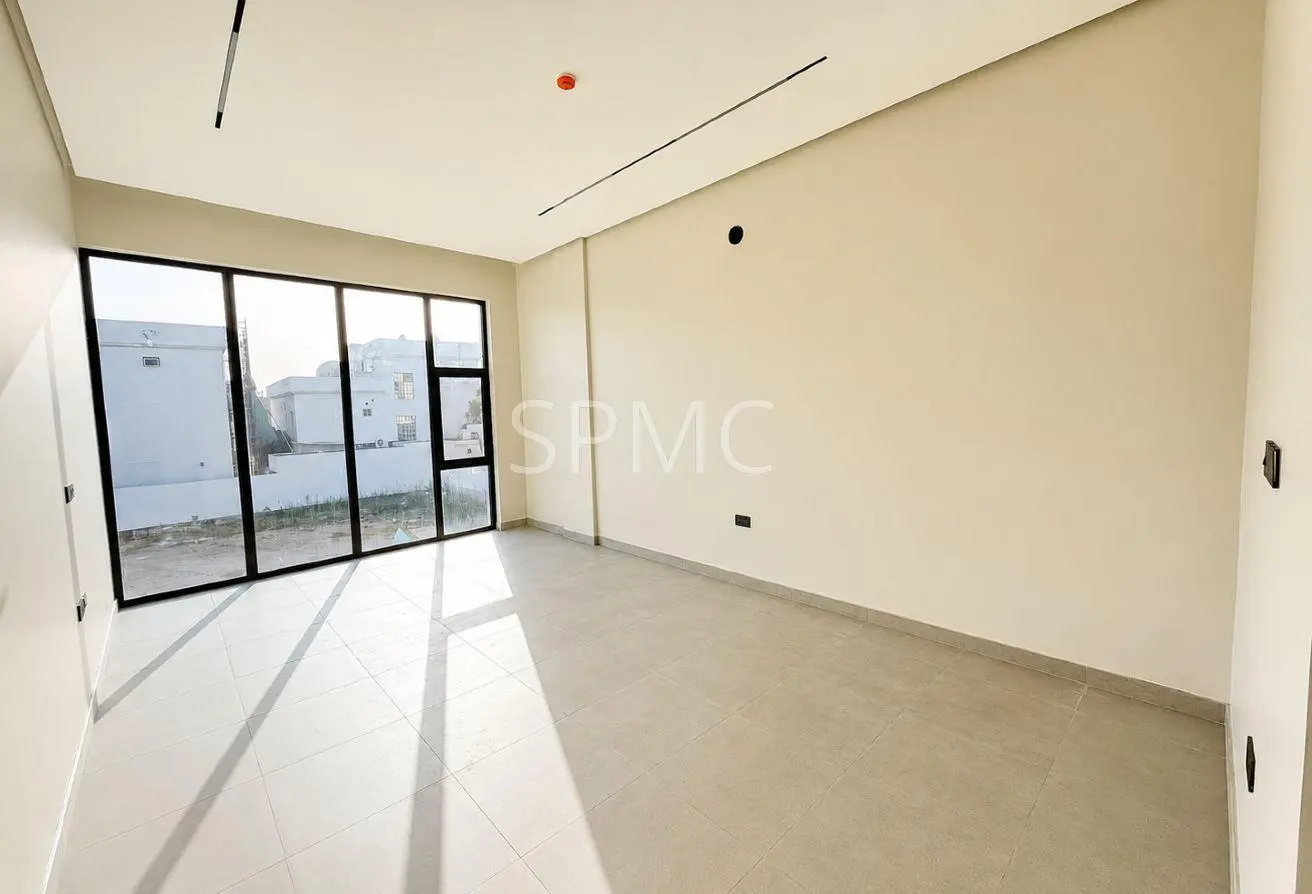 53601600 - Property Main Image