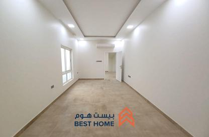 Villa - 4 Bedrooms - 7 Bathrooms for sale in Malkiyah - Northern Governorate