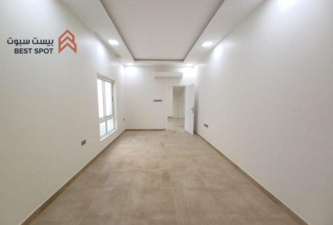 994787 - Property Image 3