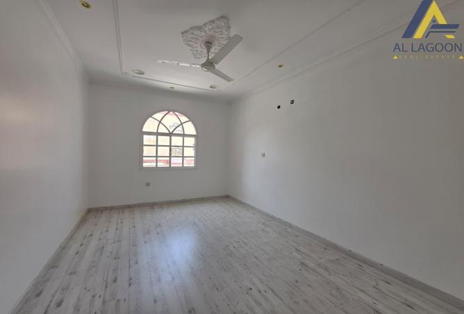 53433332 - Property Image 3