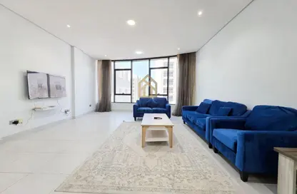 Apartment - 2 Bedrooms - 2 Bathrooms for rent in Um Al Hasam - Manama - Capital Governorate