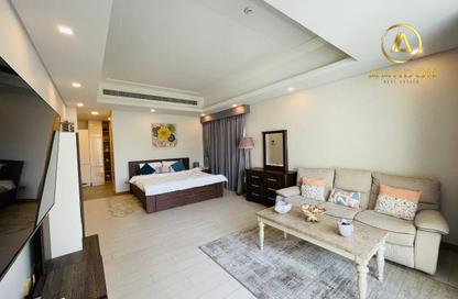 Apartment - Studio - 1 Bathroom for rent in Al Juffair - Capital Governorate