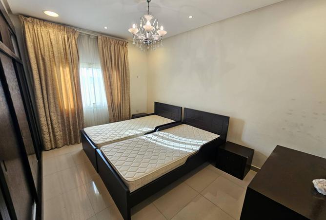 995114 - Property Image 2