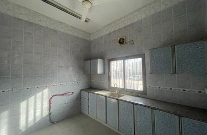 Apartment - 4 Bedrooms - 3 Bathrooms for rent in Tubli - Central Governorate