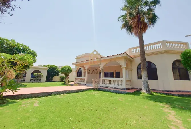 53710175 - Property Image 2
