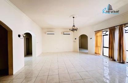 Villa - 3 Bedrooms - 3 Bathrooms for rent in Saar - Northern Governorate Villa - 3 Bedrooms - 3 Bathrooms for rent in Saar - Northern Governorate