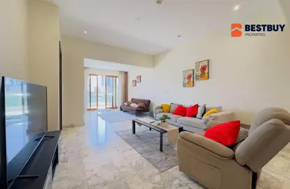 Apartment - 1 Bedroom - 2 Bathrooms for rent in Reef Island - Capital Governorate