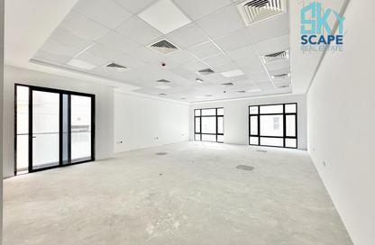 Office Space - Studio - 2 for rent in Seef - Capital Governorate
