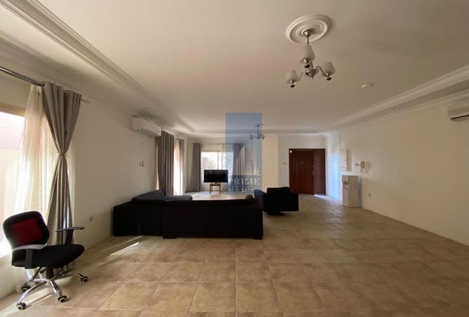 56921772 - Property Main Image
