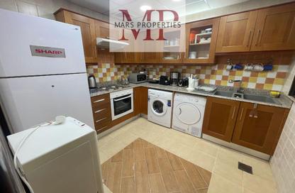 Apartment - 2 Bedrooms - 2 Bathrooms for rent in Abraj Al Lulu - Manama - Capital Governorate