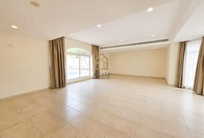 56579222 - Property Image 2