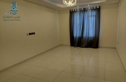Apartment - 2 Bedrooms - 2 Bathrooms for rent in Saar - Northern Governorate Apartment - 2 Bedrooms - 2 Bathrooms for rent in Saar - Northern Governorate
